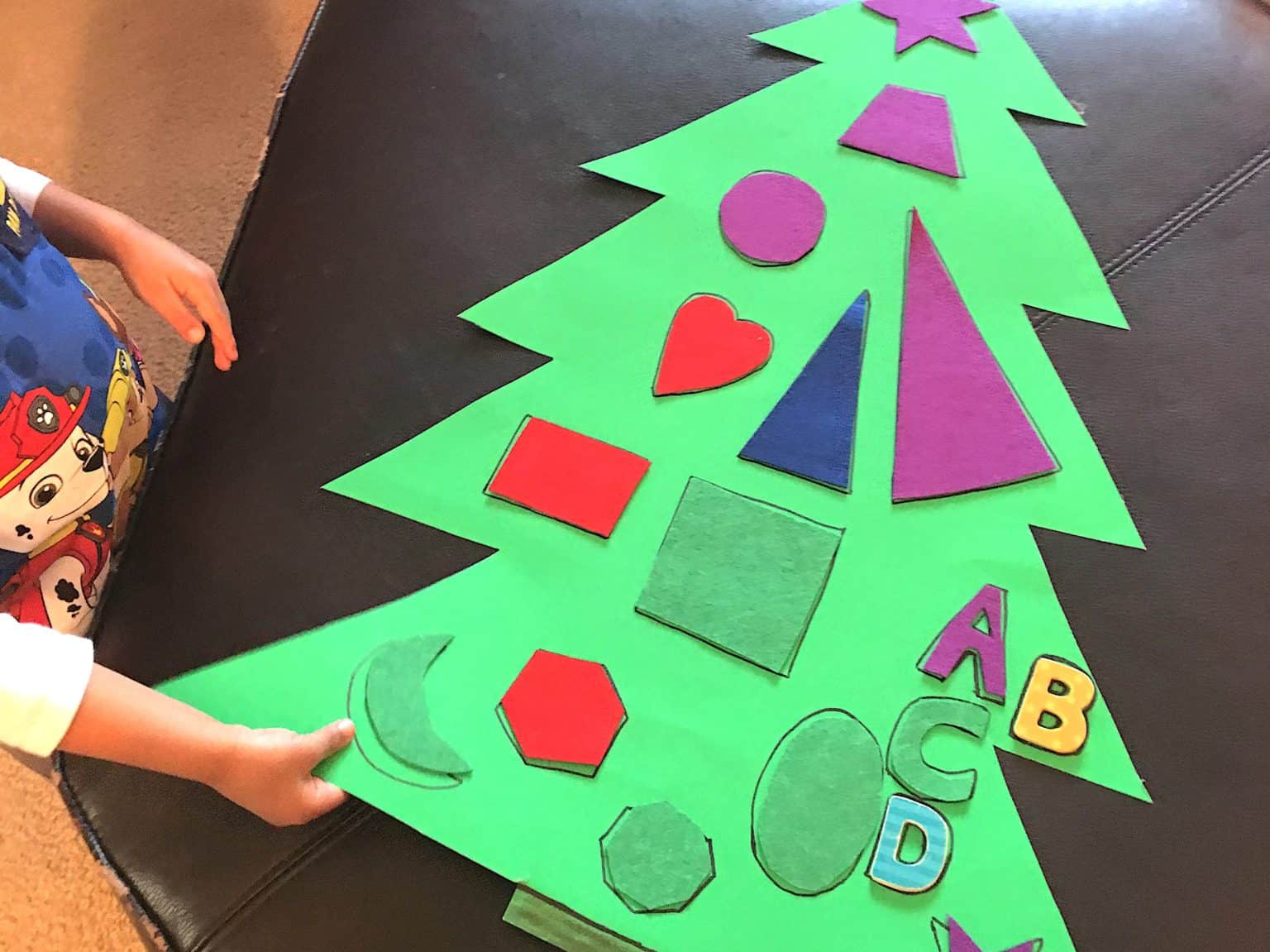 preschool-christmas-activities-shape-tree