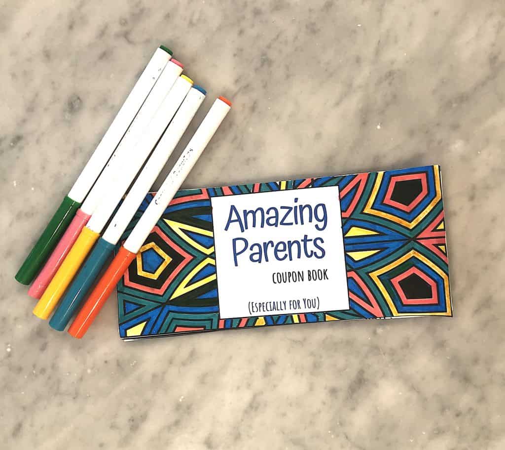 This Amazing Parent's Coupon Book Gift Ideas is just absolutely GENIUS! This Mother's or Father's Day Gift From Kid's is a perfect keepsake crafts gift. Try out this coupon book for mom or dad