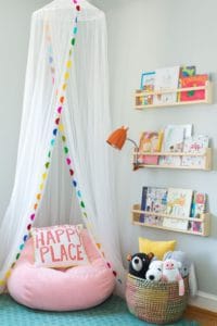 Toddler irl's room book Storage