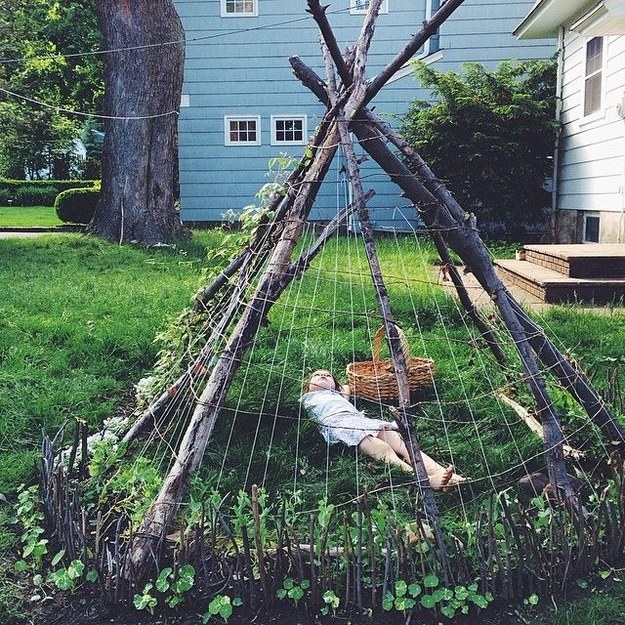 Looking for kids backyard ideas? Well these amazing kid friendly backyard ideas on a budget will be just what you are looking for. Your kids will have outside kids activities galore.