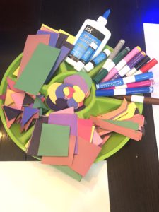 Looking For Easy Preschool Shape Activities? Well This Shape Activity for Preschoolers, Toddlers, and Kindergartners Will Be A Hit! Help Your Child Learn Shapes With This Awesome Learning Activity!