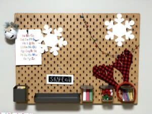 We decided to add a few subtle Christmas Decor touches to the kid's playroom and homeschool room for Holidays! This Will be a Great Place To Do Their Christmas Crafts and Christmas Games.