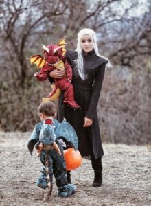 Looking for Awesome Family Halloween Costumes? Well You Don't Want To Miss These! We Included DIY Family Costumes, Easy Halloween Costumes, and Fun Character Costumes for Mom, Dad, Baby, and Kids