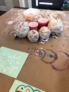 These Awesome Paper Mache Projects For Kids Will Be A Hit For Any Age Group! Whether It's A Solar System or An Animal, These Art Craft Projects Are A Must See! #solarsystemprojectsforkids #papermache