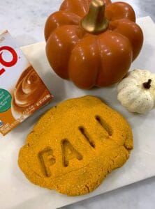 Autumn-sensory-dough