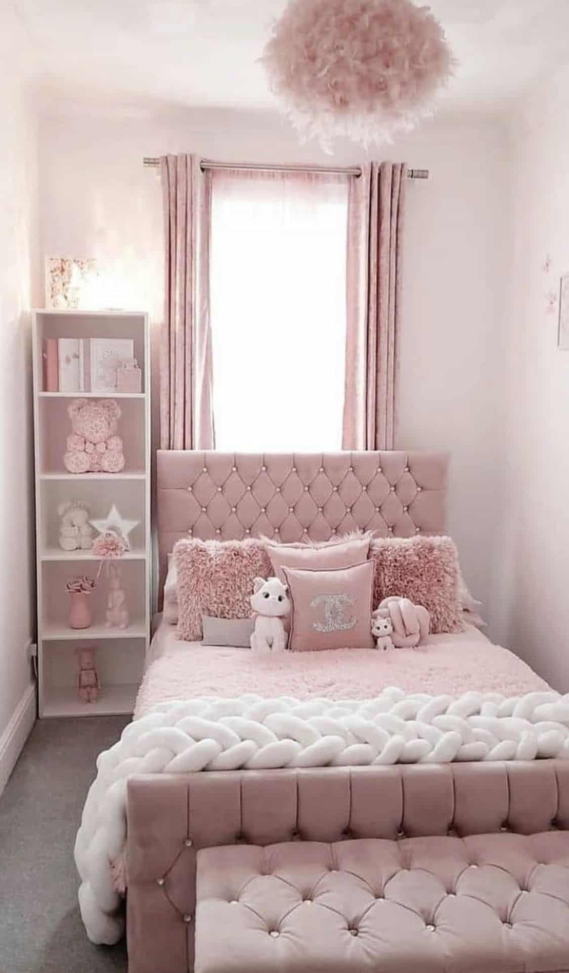 small-space-bedroom-design-ideas-3-keep-toddlers-busy