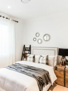 small-bedroom-design-ideas (640 x 853 px)