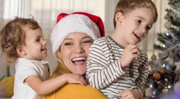 christmas-games-for-family-fun (640 x 853 px)